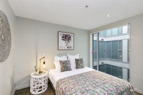 Photo of property in Portal Apartments, 6c/42 Cable Street, Te Aro, Wellington, 6011