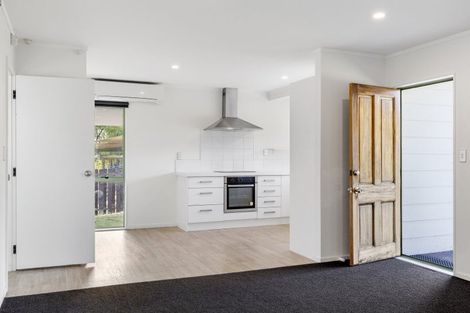 Photo of property in 15 Kiddle Drive, Hilltop, Taupo, 3330