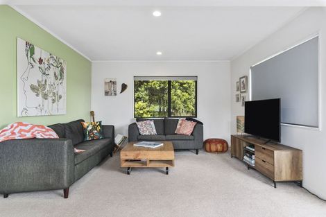 Photo of property in 27a Philson Terrace, Browns Bay, Auckland, 0630