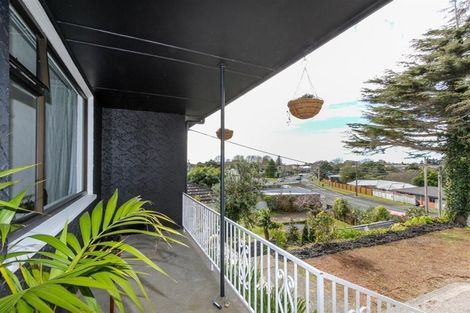 Photo of property in 65 Tarahua Road, Welbourn, New Plymouth, 4310