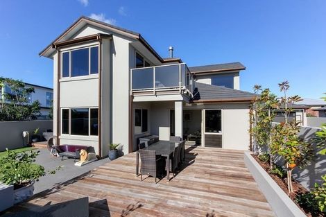 Photo of property in 14 Parkvue Drive, Bell Block, New Plymouth, 4312
