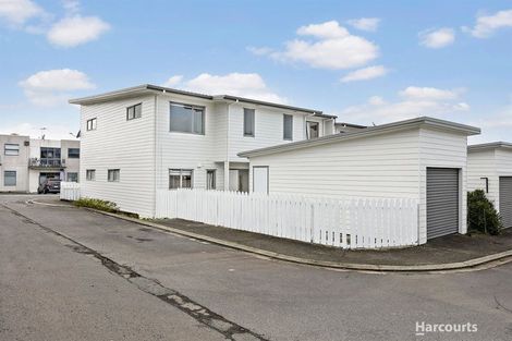 Photo of property in 1/3 Hulme Place, Henderson, Auckland, 0612
