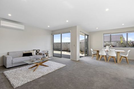 Photo of property in 18 Little Gem Road, Hornby, Christchurch, 8025