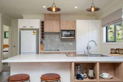 Photo of property in 10a Norfolk Avenue, Whangarei Heads, 0174