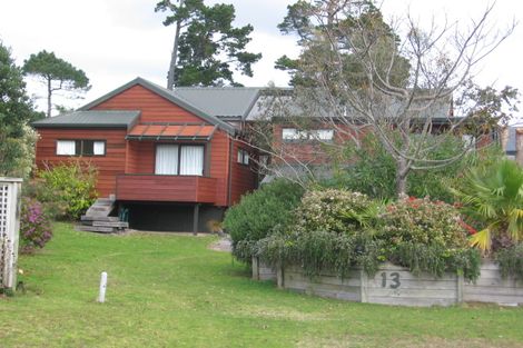 Photo of property in 13 Golden Hills Drive, Pauanui, Hikuai, 3579