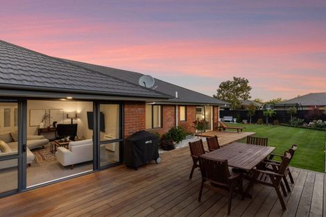 Photo of property in 35 Mounter Avenue, Northwood, Christchurch, 8051