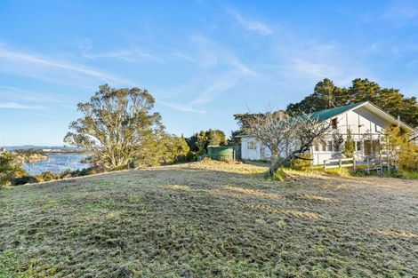 Photo of property in 1 Buckleys Track, Paremoremo, Auckland, 0632