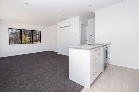 Photo of property in 2/23 Maccallum Court, Rototuna, Hamilton, 3210