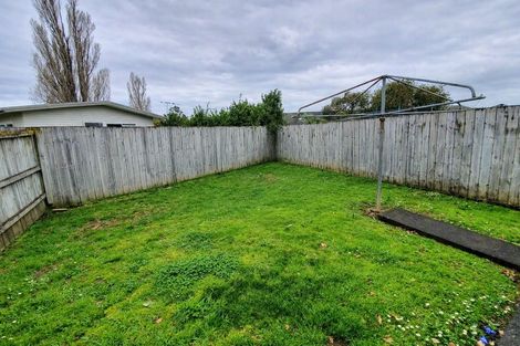 Photo of property in 2/312 Massey Road, Mangere East, Auckland, 2024