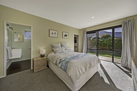 Photo of property in 4 Melville Crescent, Rolleston, 7614