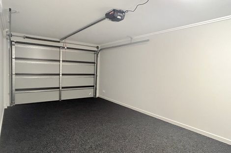 Photo of property in 5/35 Marine Parade, Hobsonville, Auckland, 0616