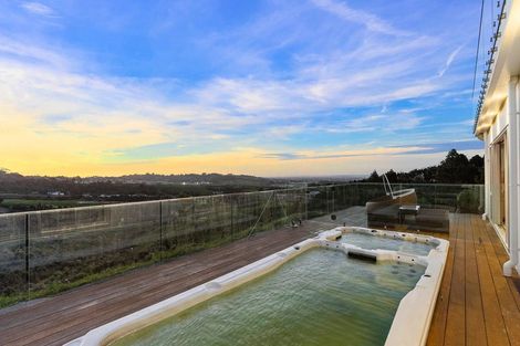 Photo of property in 34 Michael Bosher Way, Flat Bush, Auckland, 2019