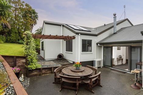 Photo of property in 76 Village Park Drive, Welcome Bay, Tauranga, 3112