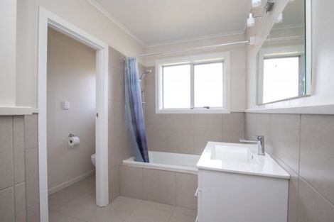 Photo of property in 61a Pipiroa Road, Ngatea, 3503