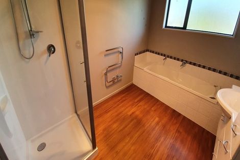 Photo of property in 29 Papaumu Green, Parklands, Christchurch, 8083