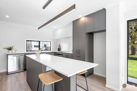 Photo of property in 16 Orongomai Street, Wallaceville, Upper Hutt, 5018