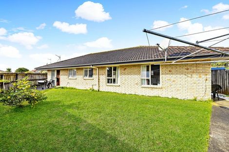 Photo of property in 23 Robin Brooke Drive, Flat Bush, Auckland, 2019