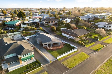 Photo of property in 41a Saint Andrews Terrace, St Andrews, Hamilton, 3200