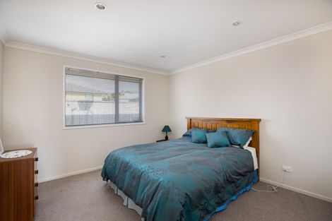 Photo of property in 1 Honeyfield Drive, Whalers Gate, New Plymouth, 4310