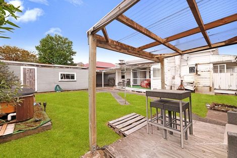 Photo of property in 104 Stafford Street, Whataupoko, Gisborne, 4010