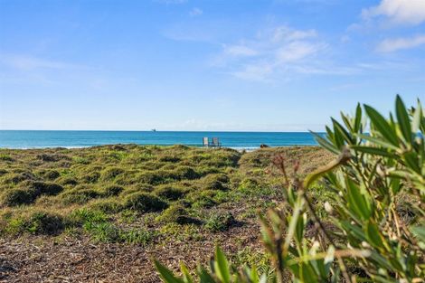 Photo of property in 1/161b Oceanbeach Road, Mount Maunganui, 3116