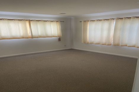 Photo of property in 42 Dromoland Drive, Flat Bush, Auckland, 2019