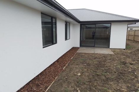 Photo of property in 10 Beckford Way, Rolleston, 7614