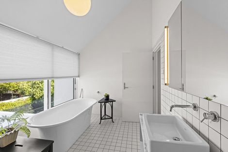 Photo of property in 101 Fendalton Road, Fendalton, Christchurch, 8014