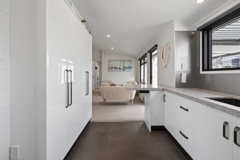 Photo of property in 126a West Street, Greytown, 5712