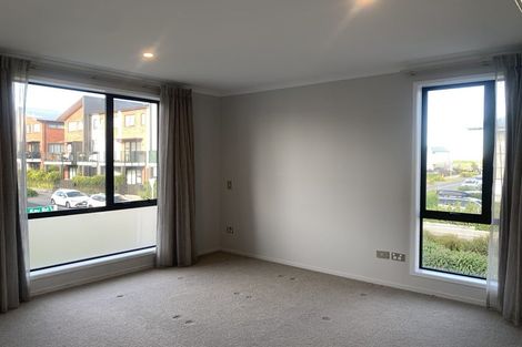 Photo of property in 21 Eyton Kay Road, Hobsonville, Auckland, 0616