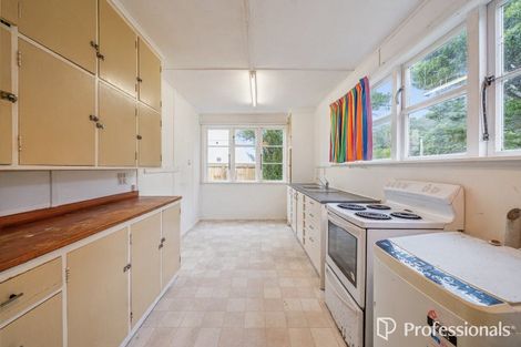 Photo of property in 35 Farmer Crescent, Taita, Lower Hutt, 5011