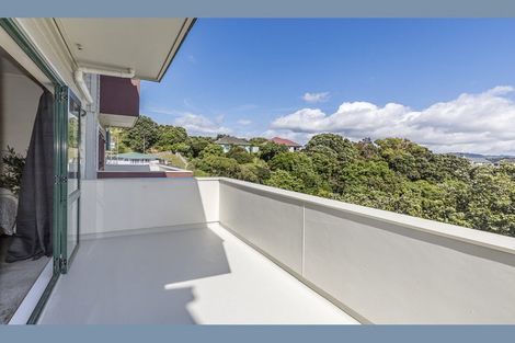 Photo of property in 6 Mitika Way, Strathmore Park, Wellington, 6022