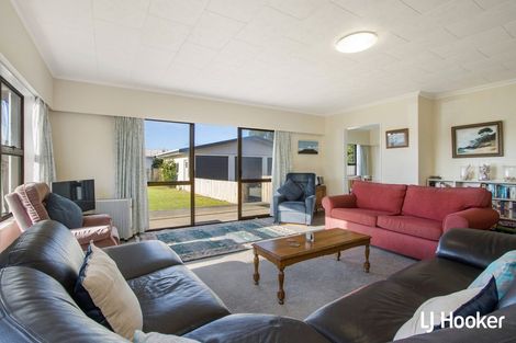 Photo of property in 241 Seaforth Road, Waihi Beach, 3611