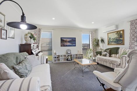 Photo of property in 1 Shea Lane, Pyes Pa, Tauranga, 3112