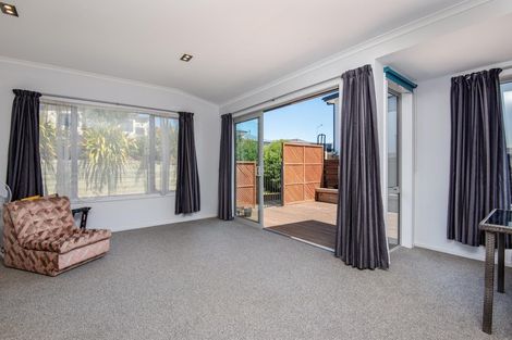 Photo of property in 31 Grandvista Drive, Green Island, Dunedin, 9018