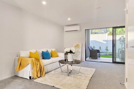 Photo of property in 29 Tima Lane, Mangere Bridge, Auckland, 2022