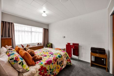 Photo of property in 61 Murray Avenue, Hawera, 4610