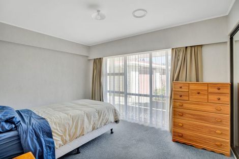 Photo of property in 37 Kowhai Street, Inglewood, 4330