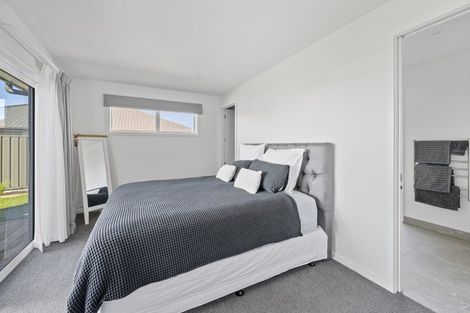 Photo of property in 4 Ruapehu Road, Poraiti, Napier, 4112