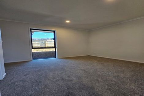 Photo of property in 16 Bathurst Crescent, Pokeno, 2402