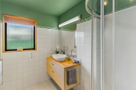 Photo of property in 2/2 Colenso Street, Sumner, Christchurch, 8081