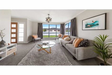 Photo of property in 11 Jordan Road, Mangere, Auckland, 2022