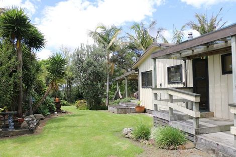 Photo of property in 1147 Kaiwaka-mangawhai Road, Mangawhai, 0975