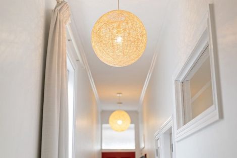 Photo of property in 13 Milton Street, Berhampore, Wellington, 6023