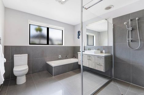 Photo of property in 22 Schooner Avenue, Snells Beach, 0920
