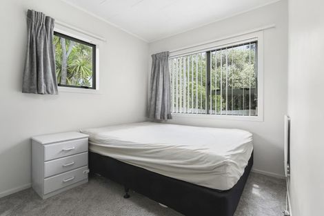 Photo of property in 14 Sari Place, Massey, Auckland, 0614