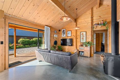 Photo of property in Luggate Park, 22 Cooper Crescent, Luggate, Wanaka, 9383