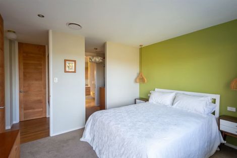 Photo of property in 26 Aotearoa Terrace, Murrays Bay, Auckland, 0630