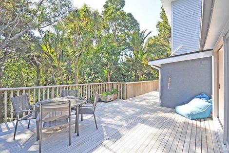 Photo of property in 585 South Titirangi Road, Titirangi, Auckland, 0604