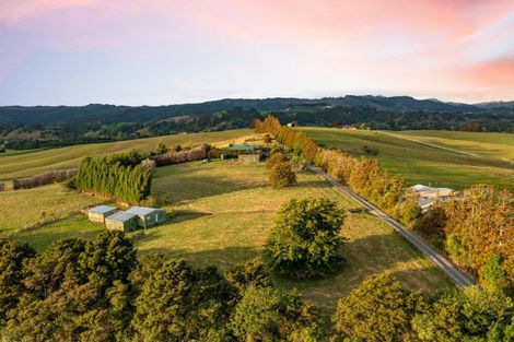 Photo of property in 172 Old Kaipara Road, Kaipara Flats, Warkworth, 0981